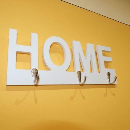 Casa Arancio Apartment ตาร์กวิเนีย ภายนอก รูปภาพ